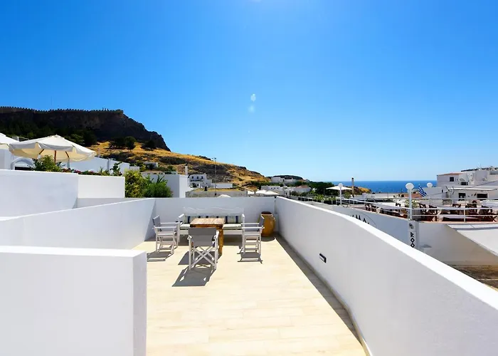 Pera Houses 2-Bedroom In The Center Of Lindos